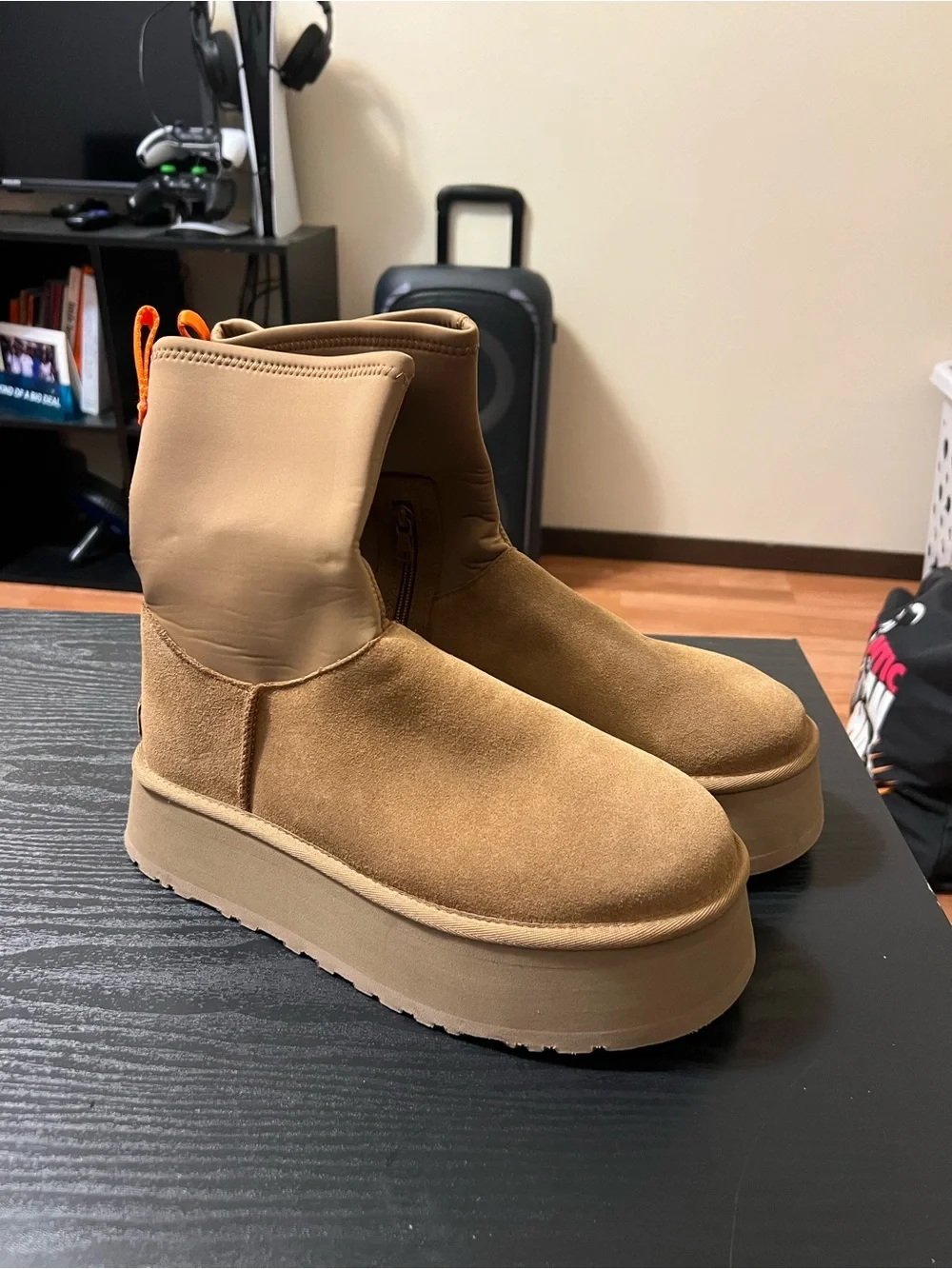 Women’s UGG Platform Boot in Tan Suede